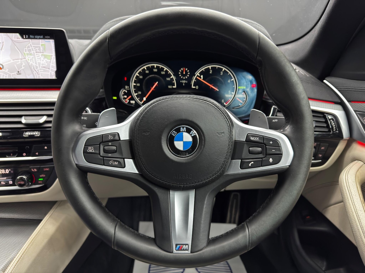 Used BMW 5 Series 2018 for sale - 76658778: Photo 19