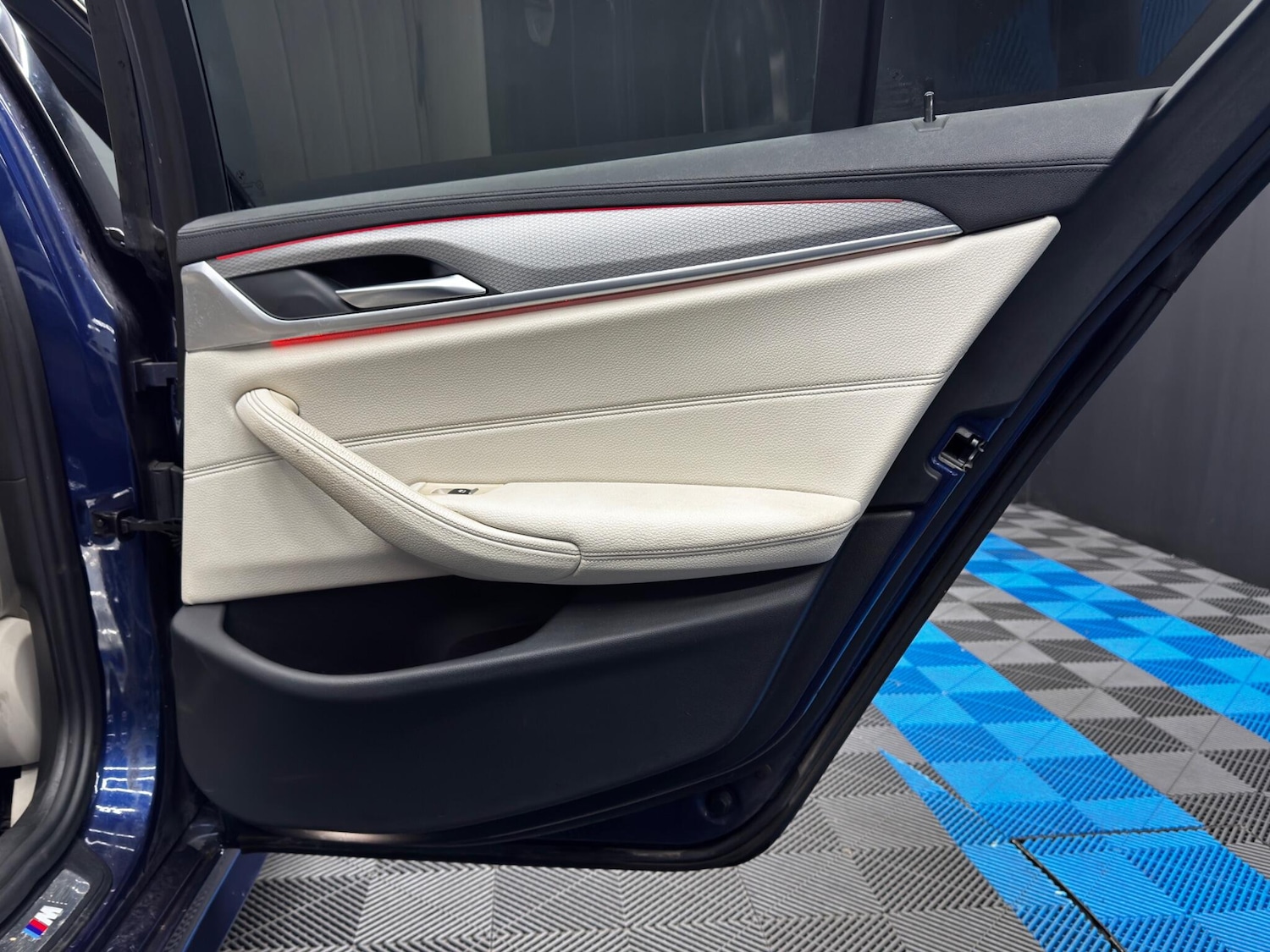 Used BMW 5 Series 2018 for sale - 76658778: Photo 47