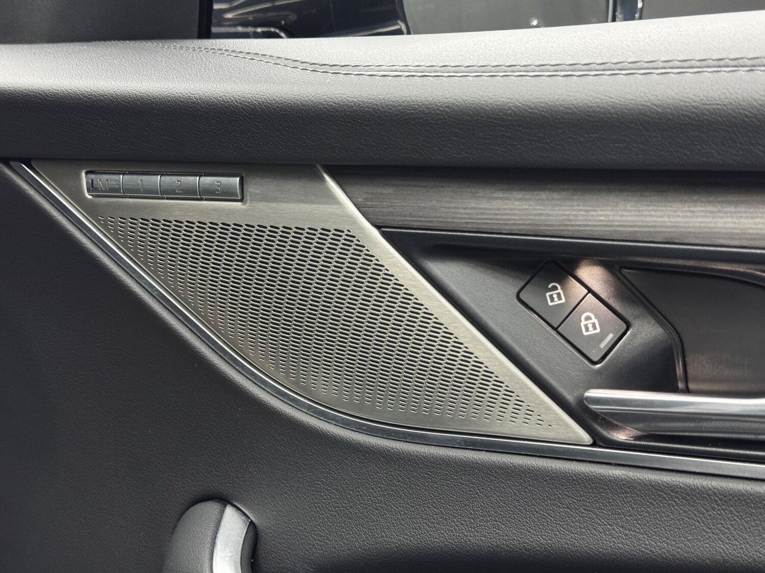 Used Jaguar F-Pace 2021 for sale - 77957829: Photo 43