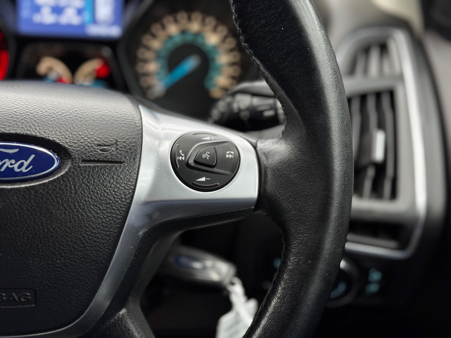 Used Ford Focus 2014 for sale - 77940263: Photo 18