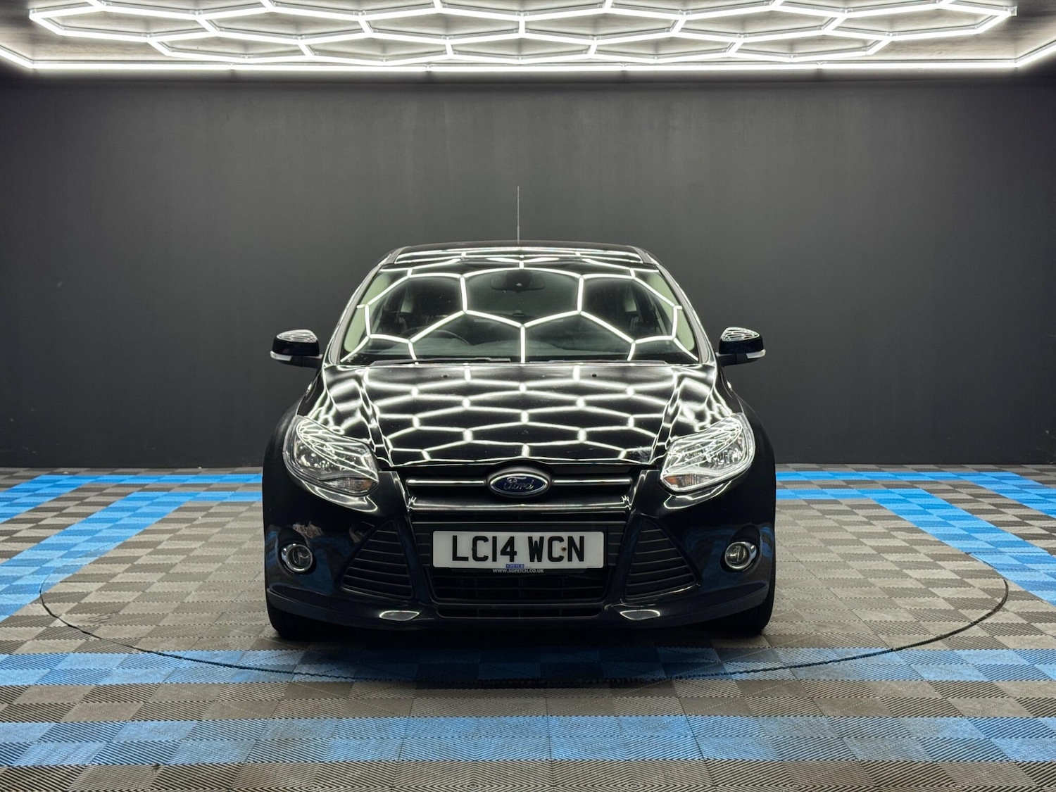 Used Ford Focus 2014 for sale - 77940263: Photo 2