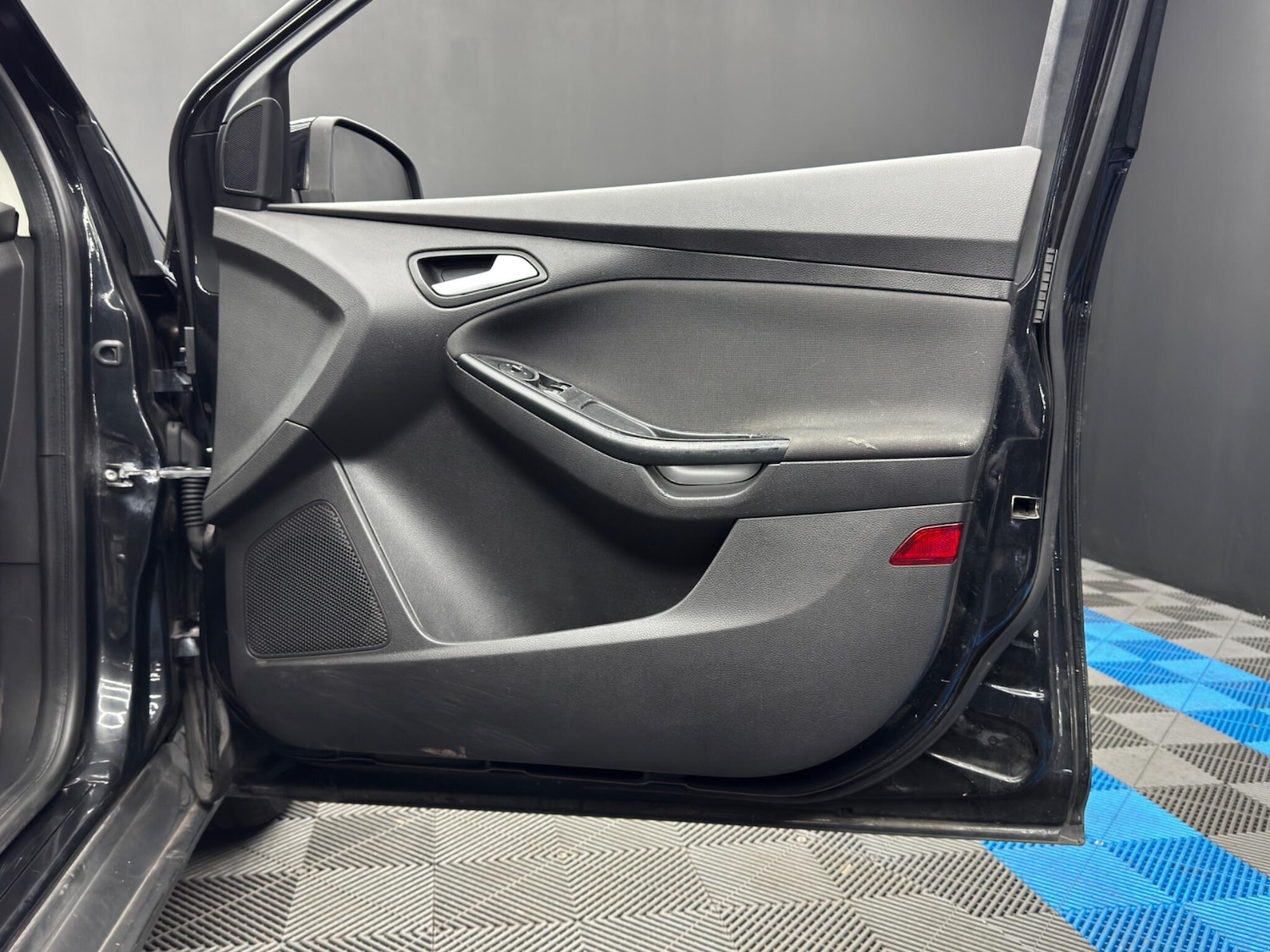 Used Ford Focus 2014 for sale - 77940263: Photo 32