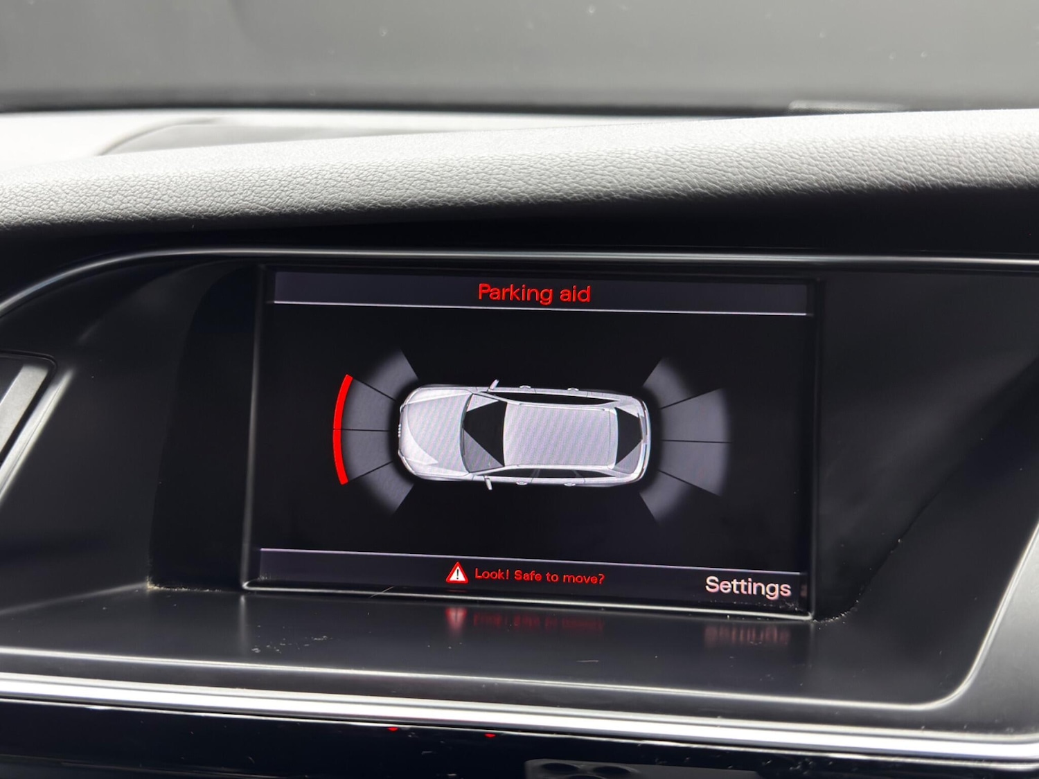 Used Audi A4 2015 for sale - 76549173: Photo 33