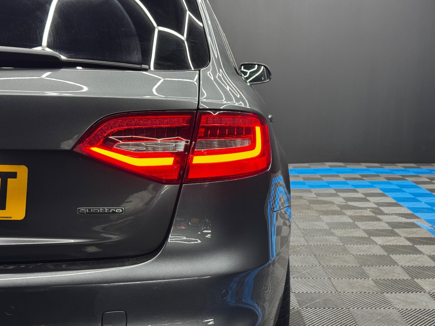 Used Audi A4 2015 for sale - 76549173: Photo 43