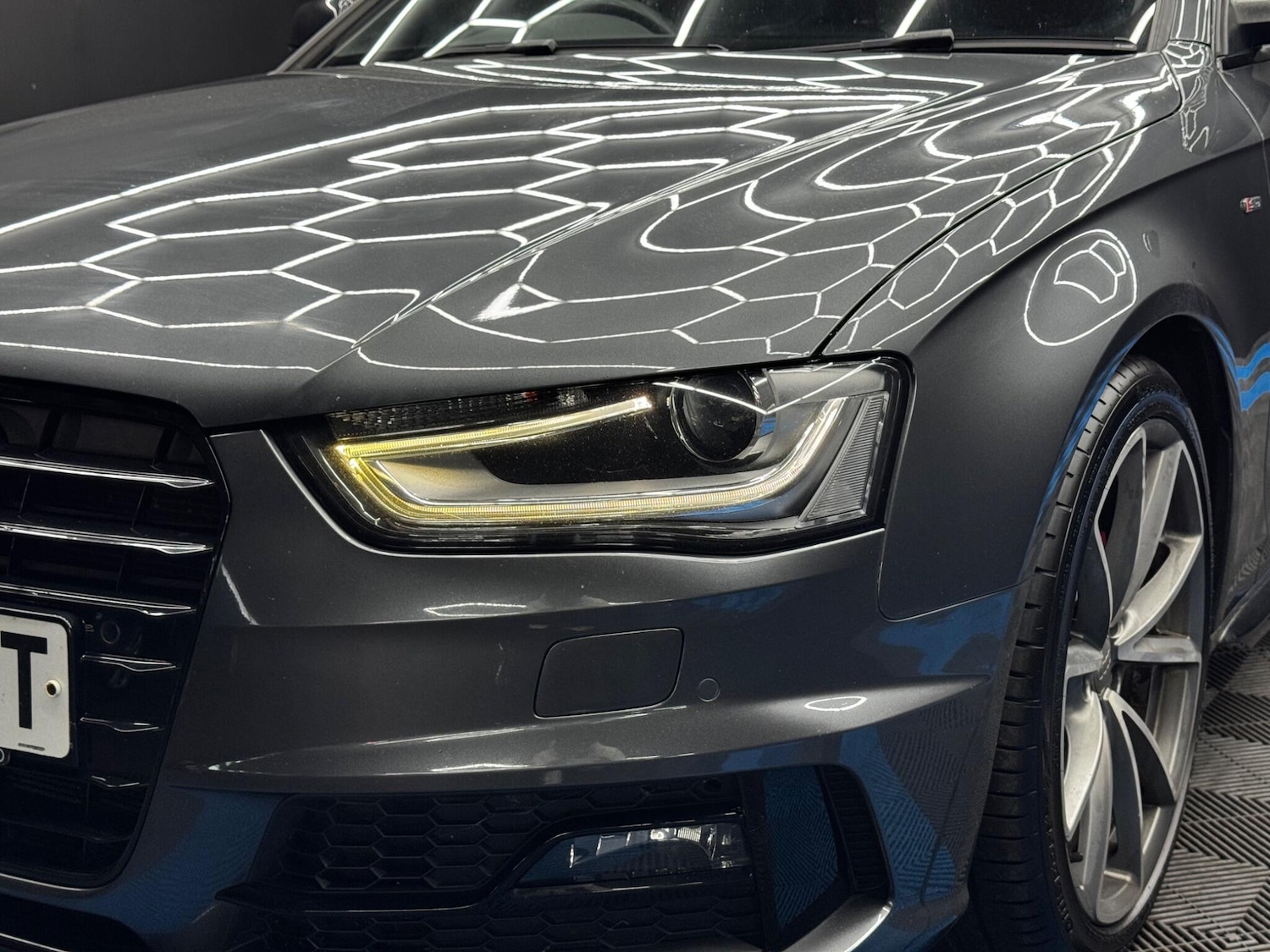 Used Audi A4 2015 for sale - 76549173: Photo 46