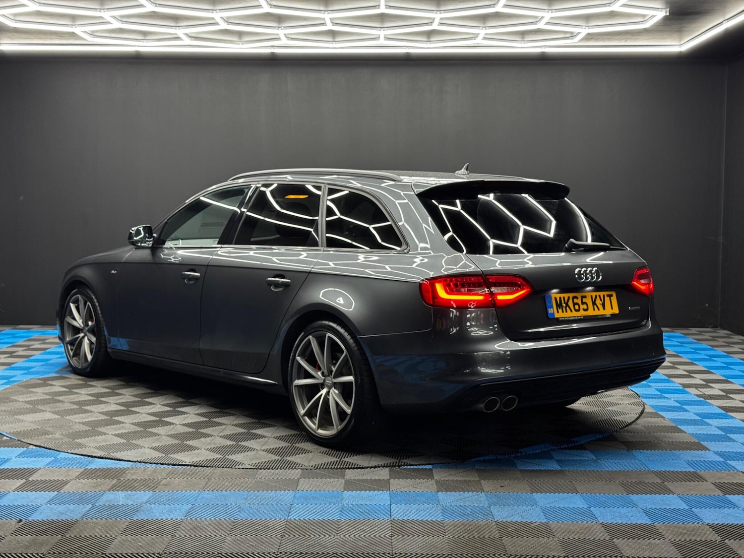 Used Audi A4 2015 for sale - 76549173: Photo 7