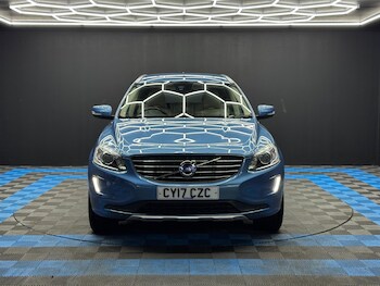 Used Volvo XC60 2017 for sale - 78307042: Photo