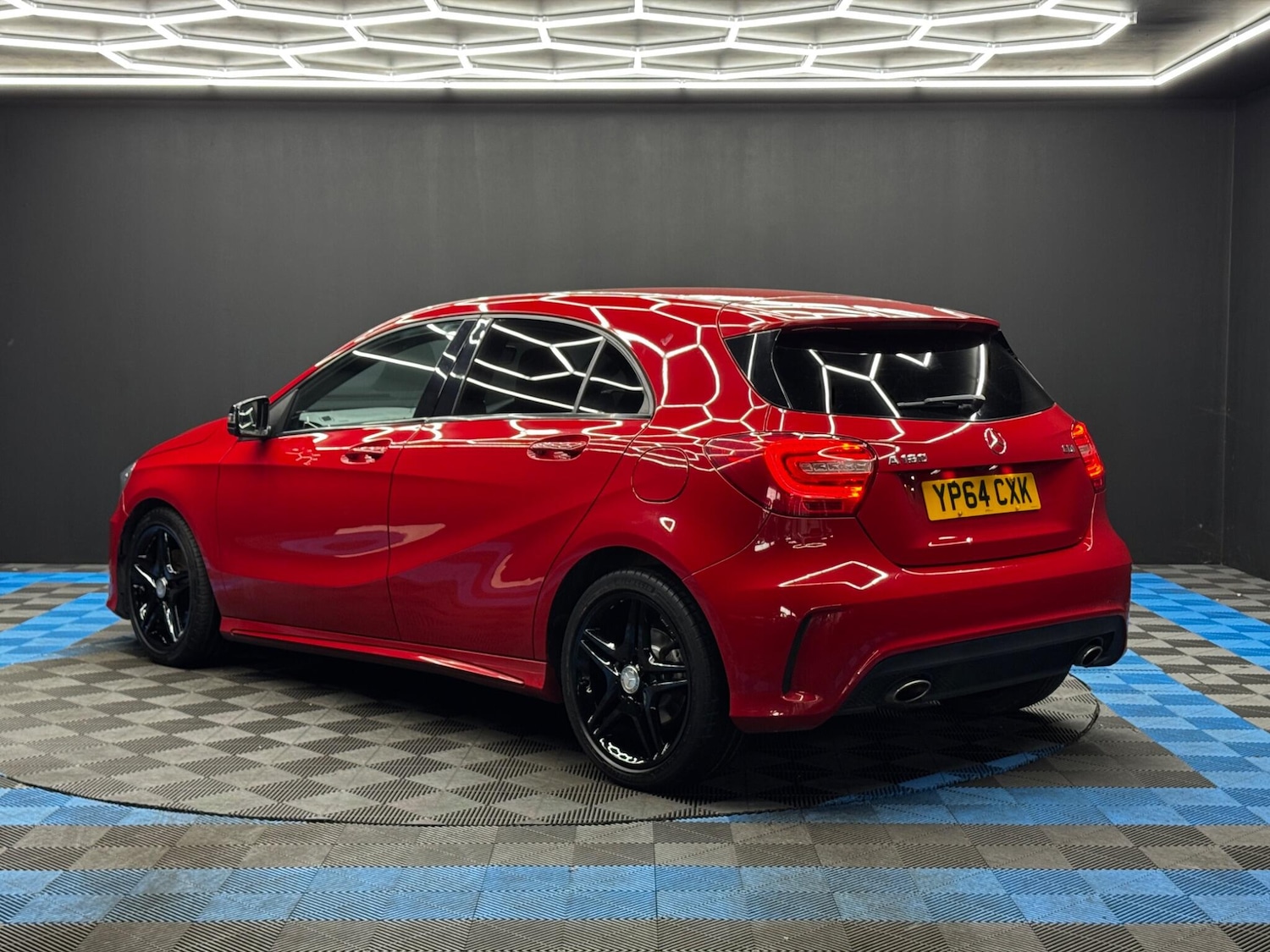 Used Mercedes-Benz A-Class 2014 for sale - 78086545: Photo 7