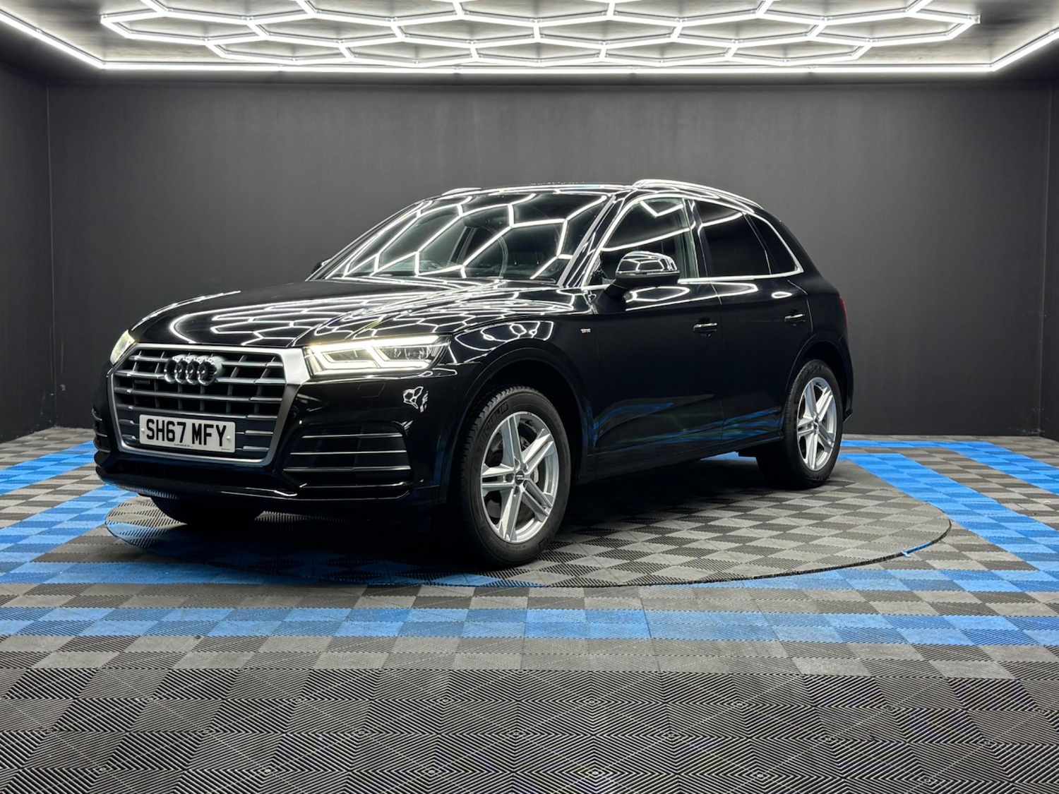 Used Audi Q5 2017 for sale - 77359128: Photo 3