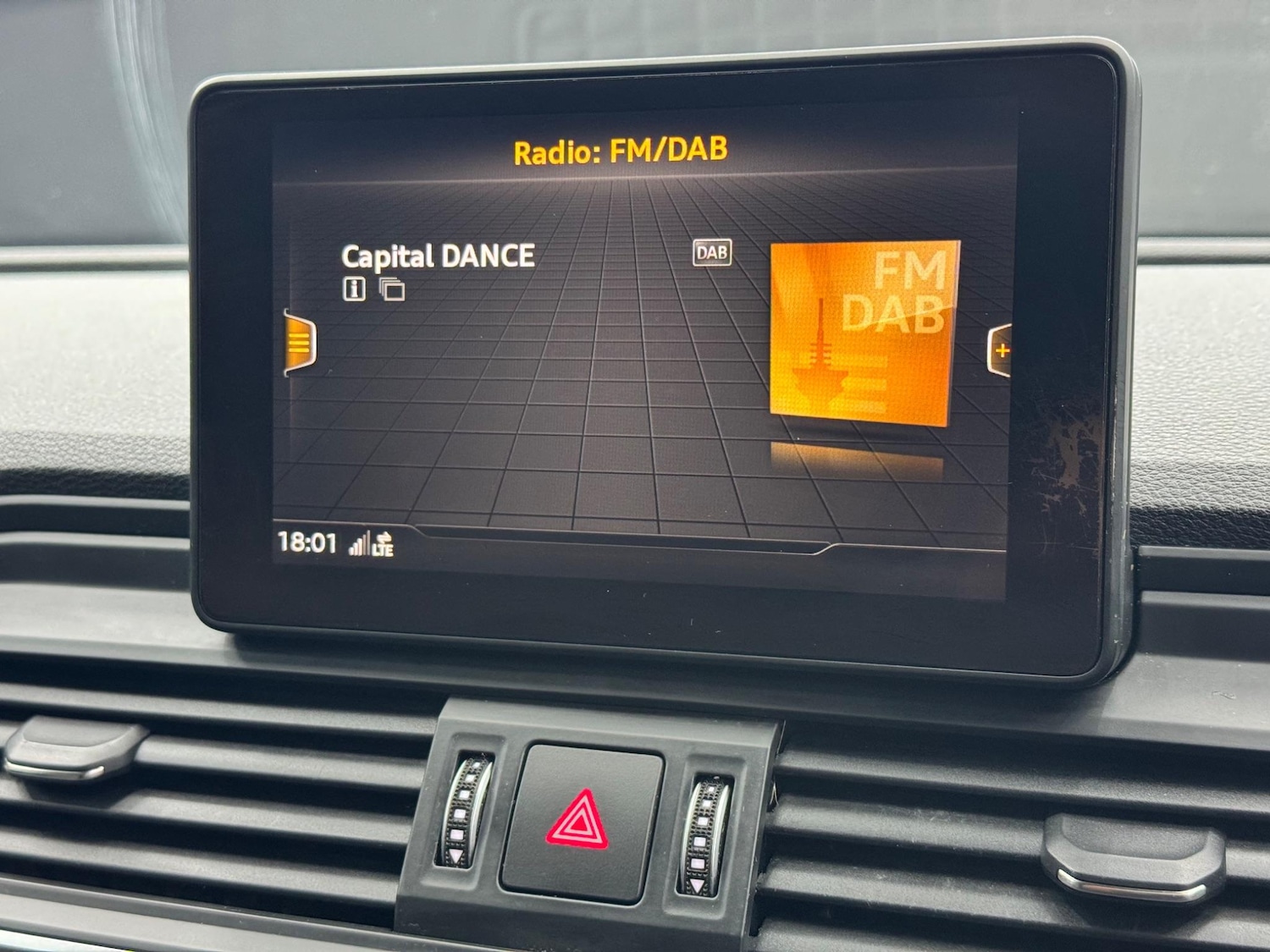 Used Audi Q5 2017 for sale - 77359128: Photo 32