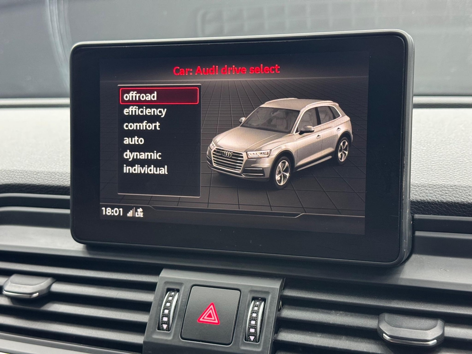 Used Audi Q5 2017 for sale - 77359128: Photo 35