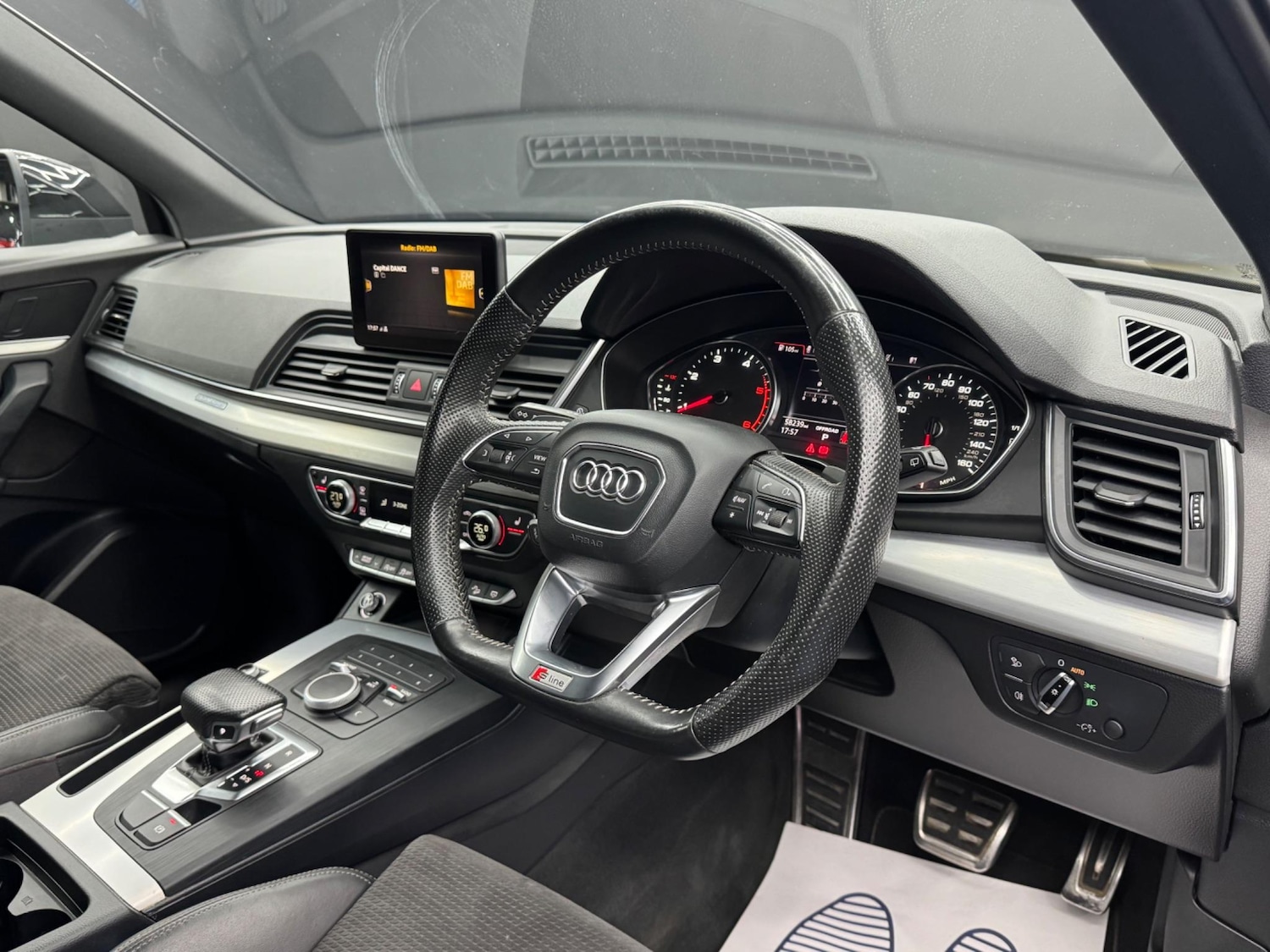 Used Audi Q5 2017 for sale - 77359128: Photo 9