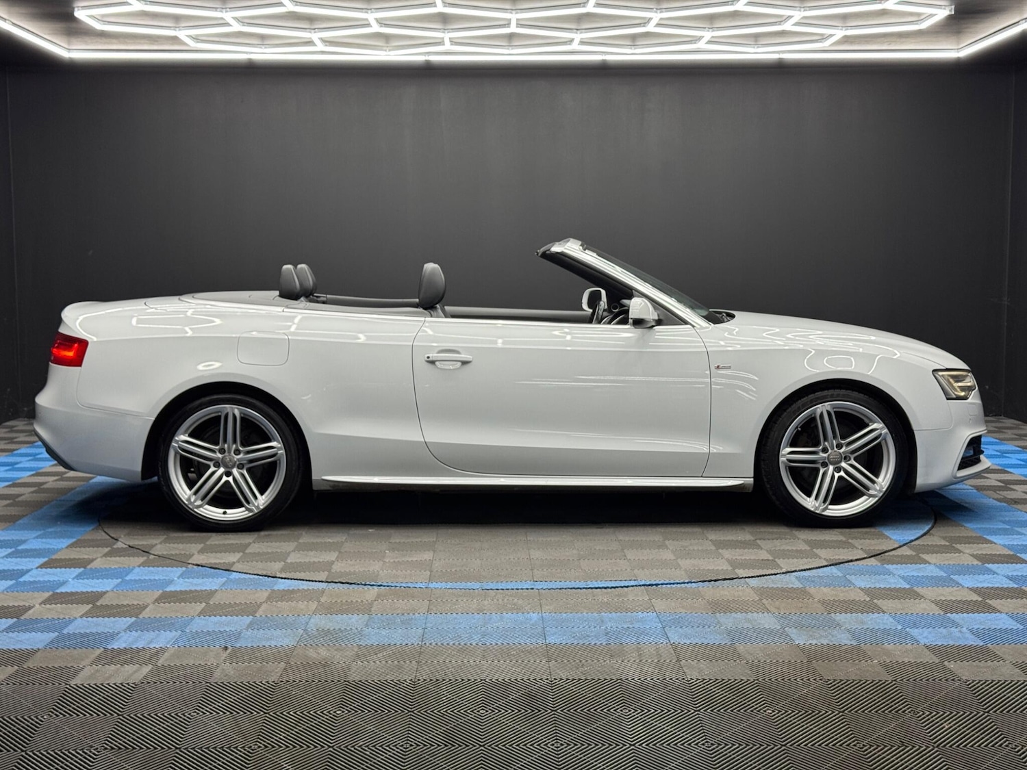 Used Audi A5 2014 for sale - 78086141: Photo 4