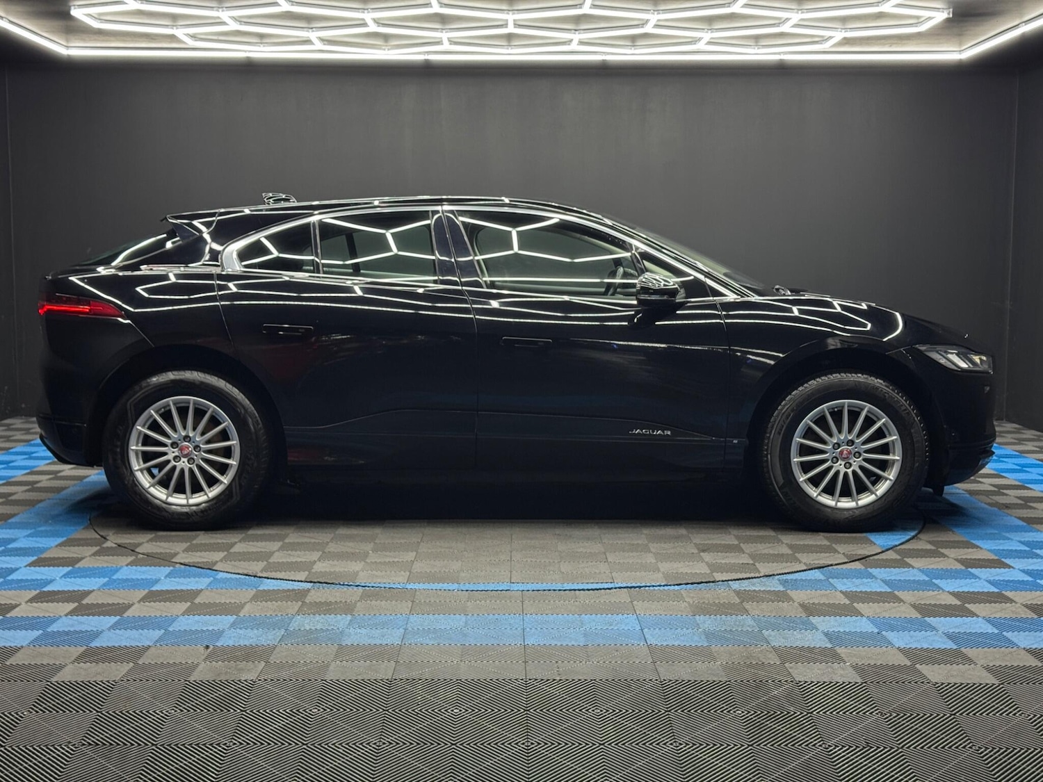 Used Jaguar I-Pace 2020 for sale - 77396364: Photo 4