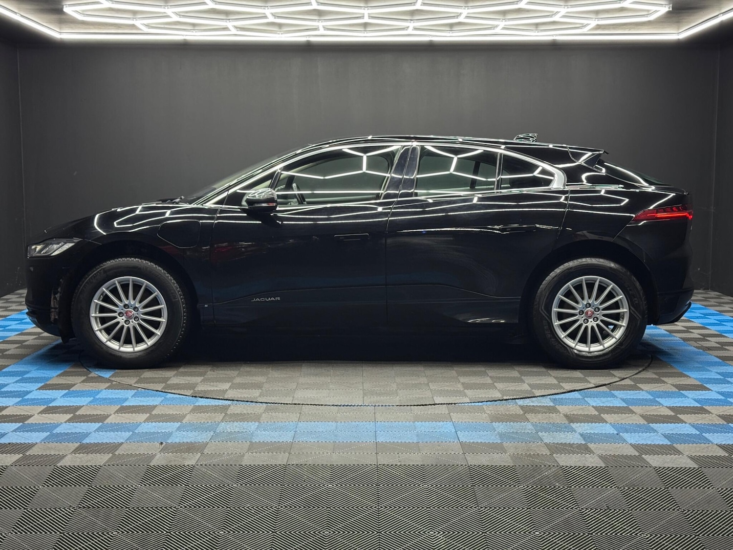 Used Jaguar I-Pace 2020 for sale - 77396364: Photo 8