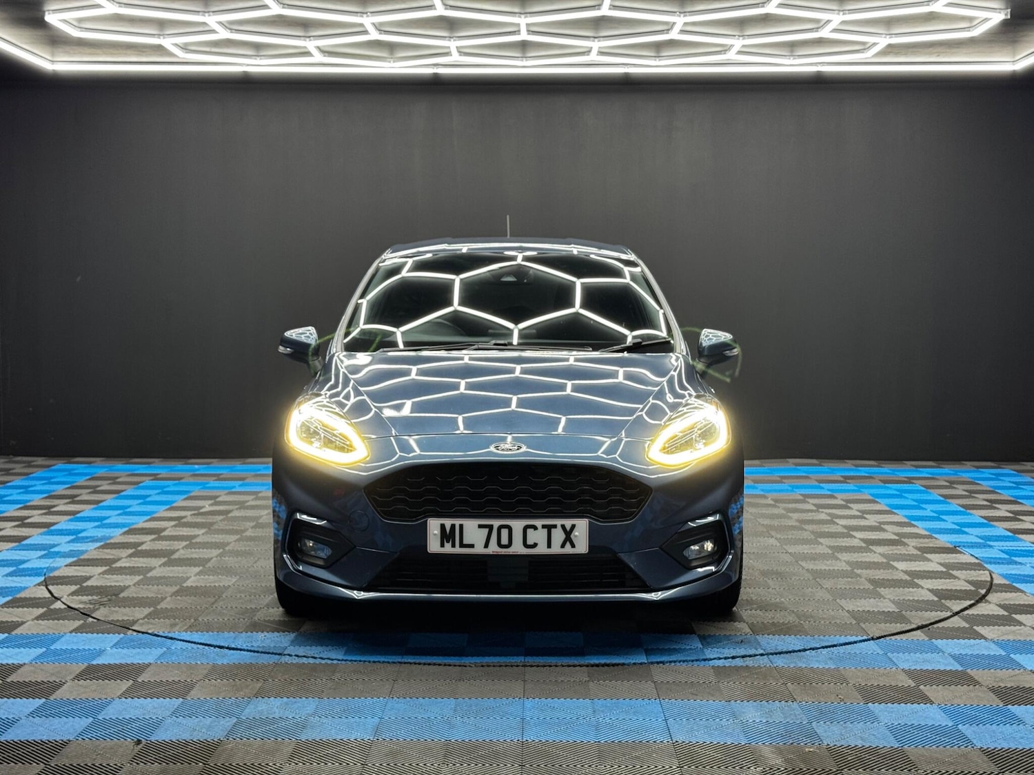 Used Ford Fiesta 2020 for sale - 76550359: Photo 2