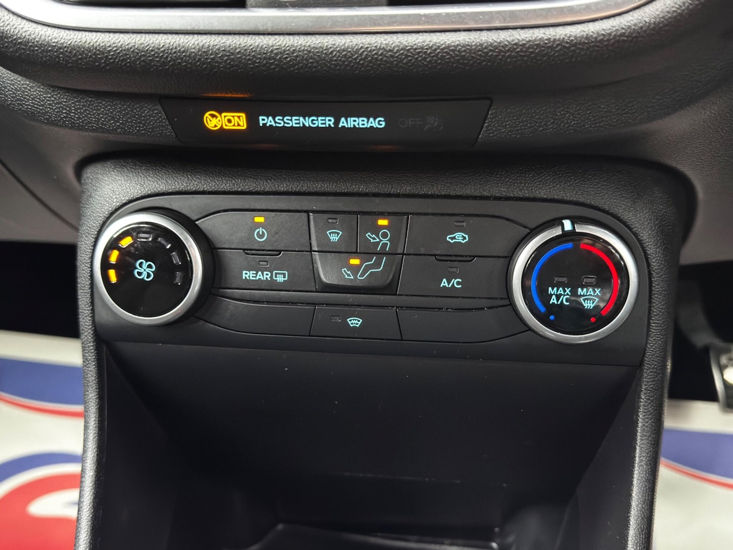 Used Ford Fiesta 2020 for sale - 76550359: Photo 27