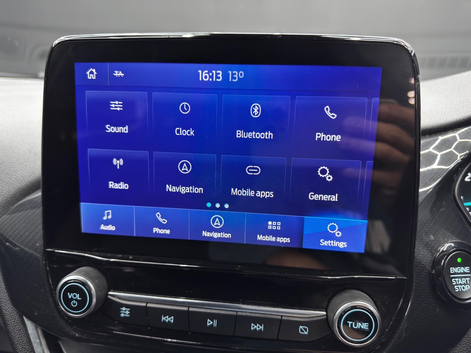 Used Ford Fiesta 2020 for sale - 76550359: Photo 32