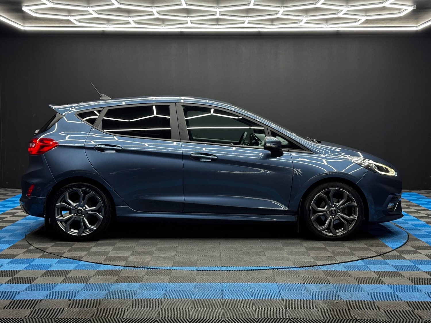 Used Ford Fiesta 2020 for sale - 76550359: Photo 4