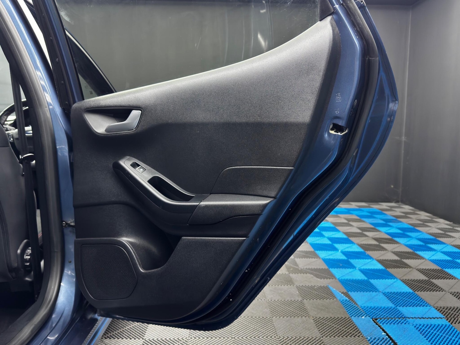 Used Ford Fiesta 2020 for sale - 76550359: Photo 41