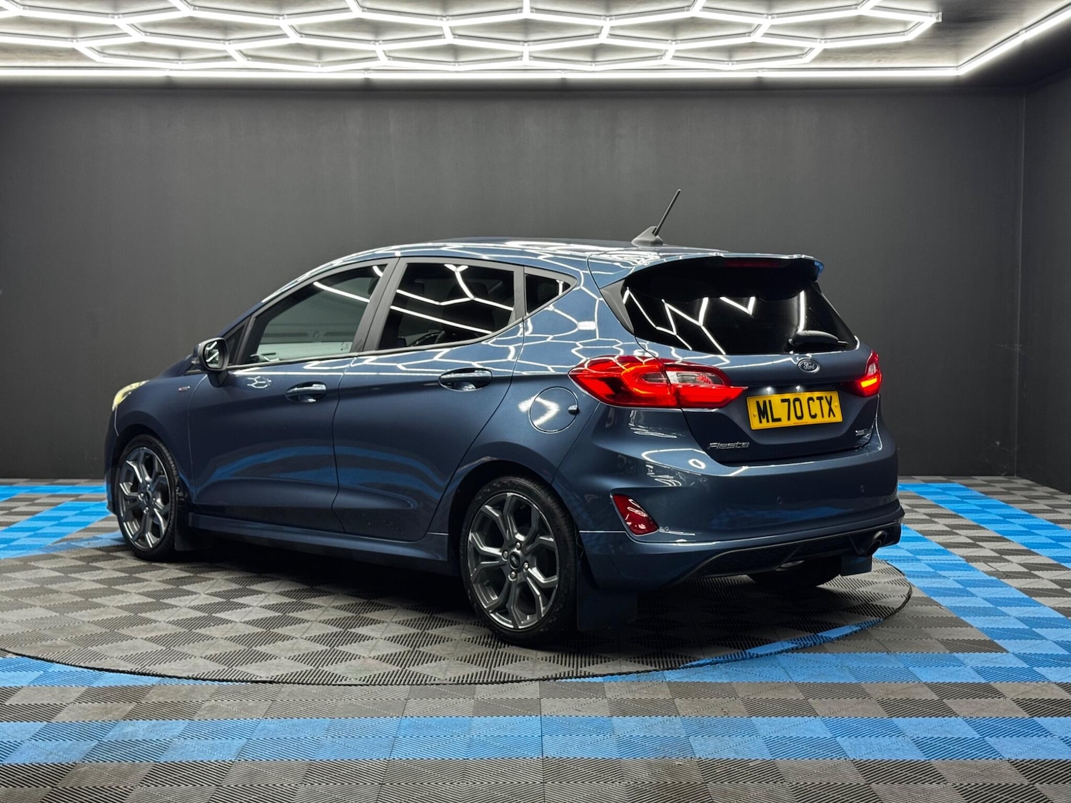 Used Ford Fiesta 2020 for sale - 76550359: Photo 7