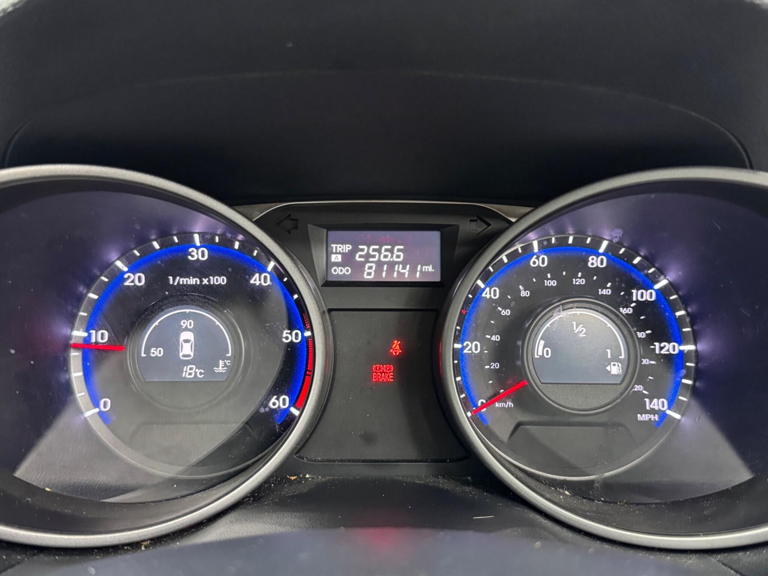 Used Hyundai Ix35 2012 for sale - 76742574: Photo 21