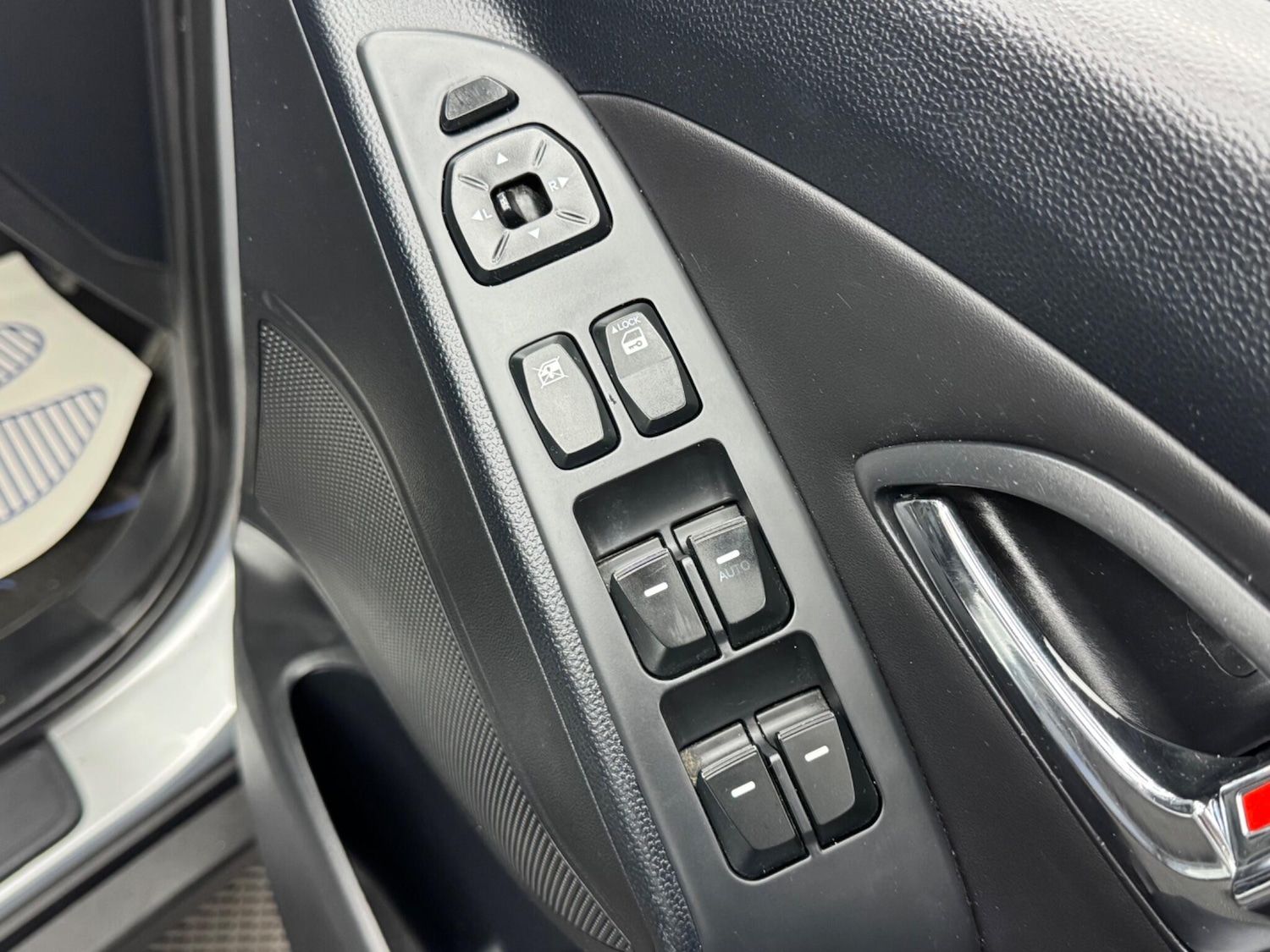 Used Hyundai Ix35 2012 for sale - 76742574: Photo 35