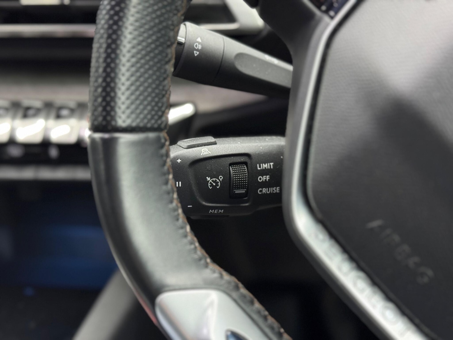 Used Peugeot 3008 2021 for sale - 77386952: Photo 22