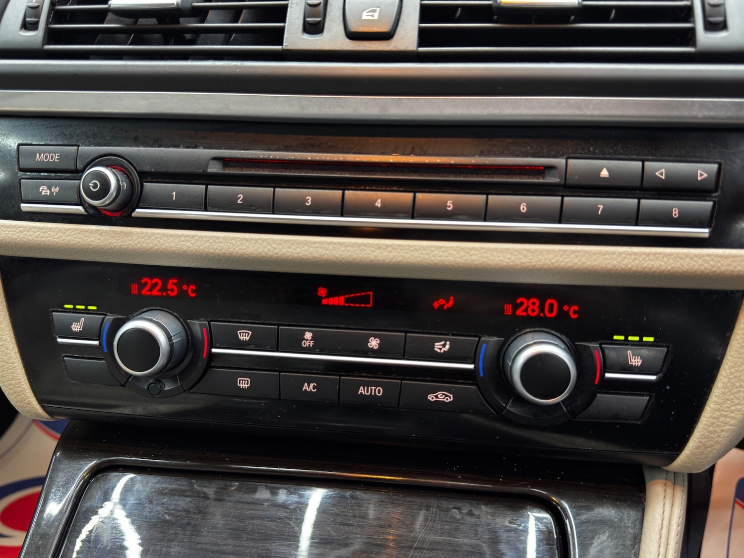 Used BMW 5 Series 2013 for sale - 76886625: Photo 28