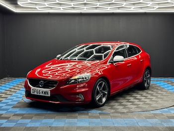 Used Volvo V40 2015 for sale - 79348418: Photo