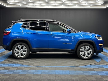 Used Jeep Compass 2018 for sale - 75589208: Photo