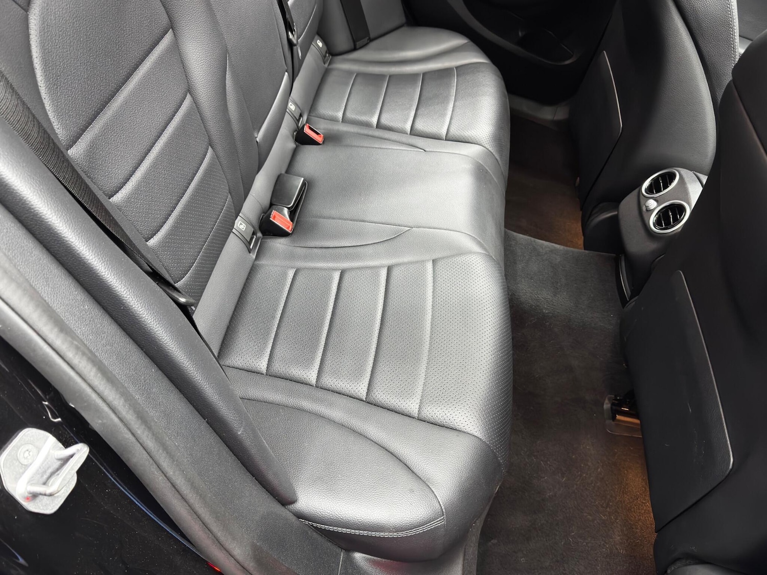 Used Mercedes-Benz C Class 2017 for sale - 76440667: Photo 15