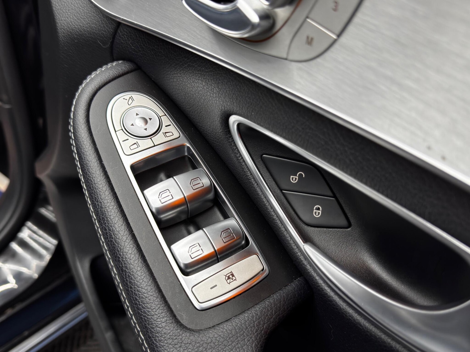 Used Mercedes-Benz C Class 2017 for sale - 76440667: Photo 41