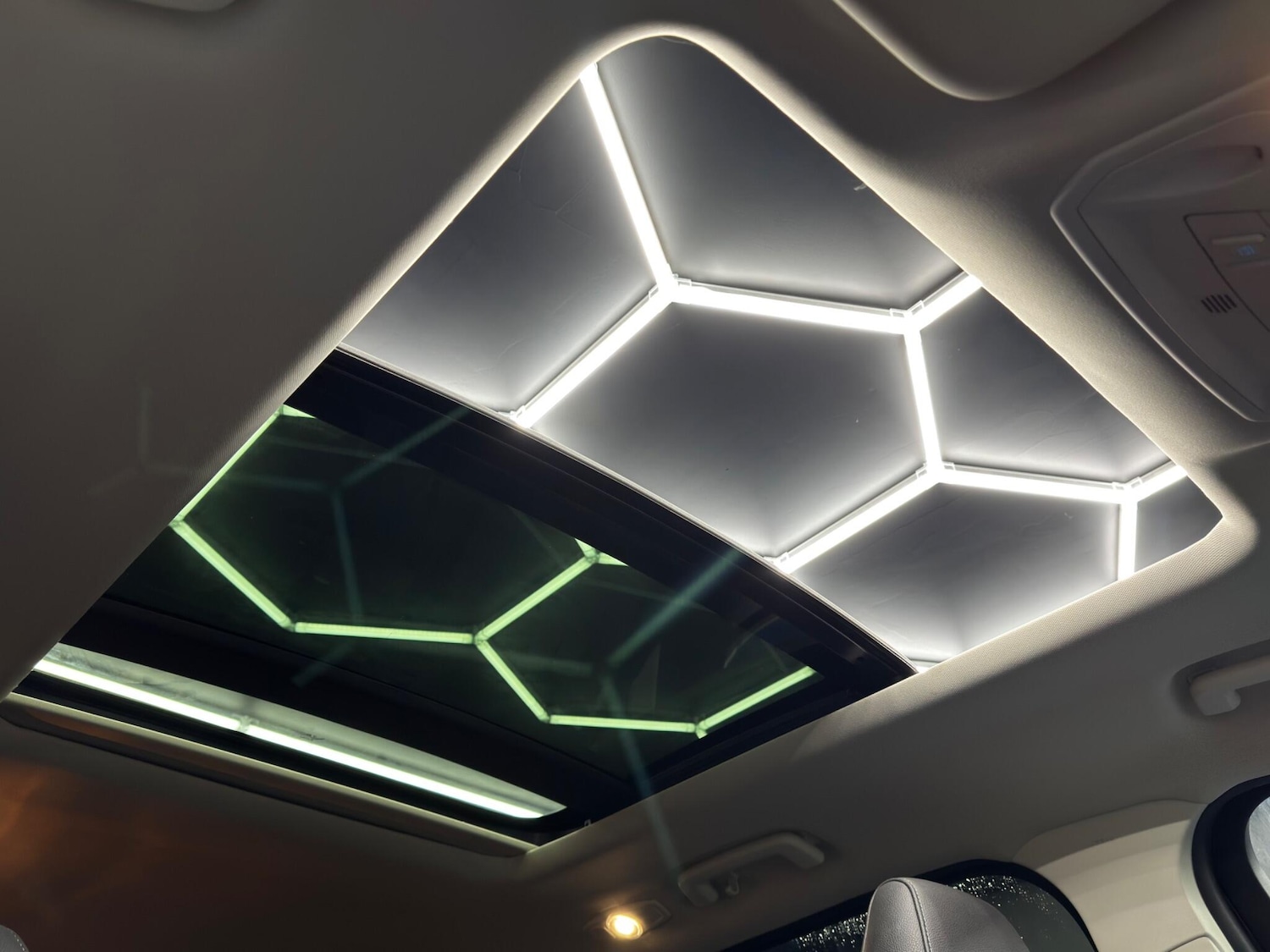 Used Ford Kuga 2018 for sale - 77130873: Photo 23