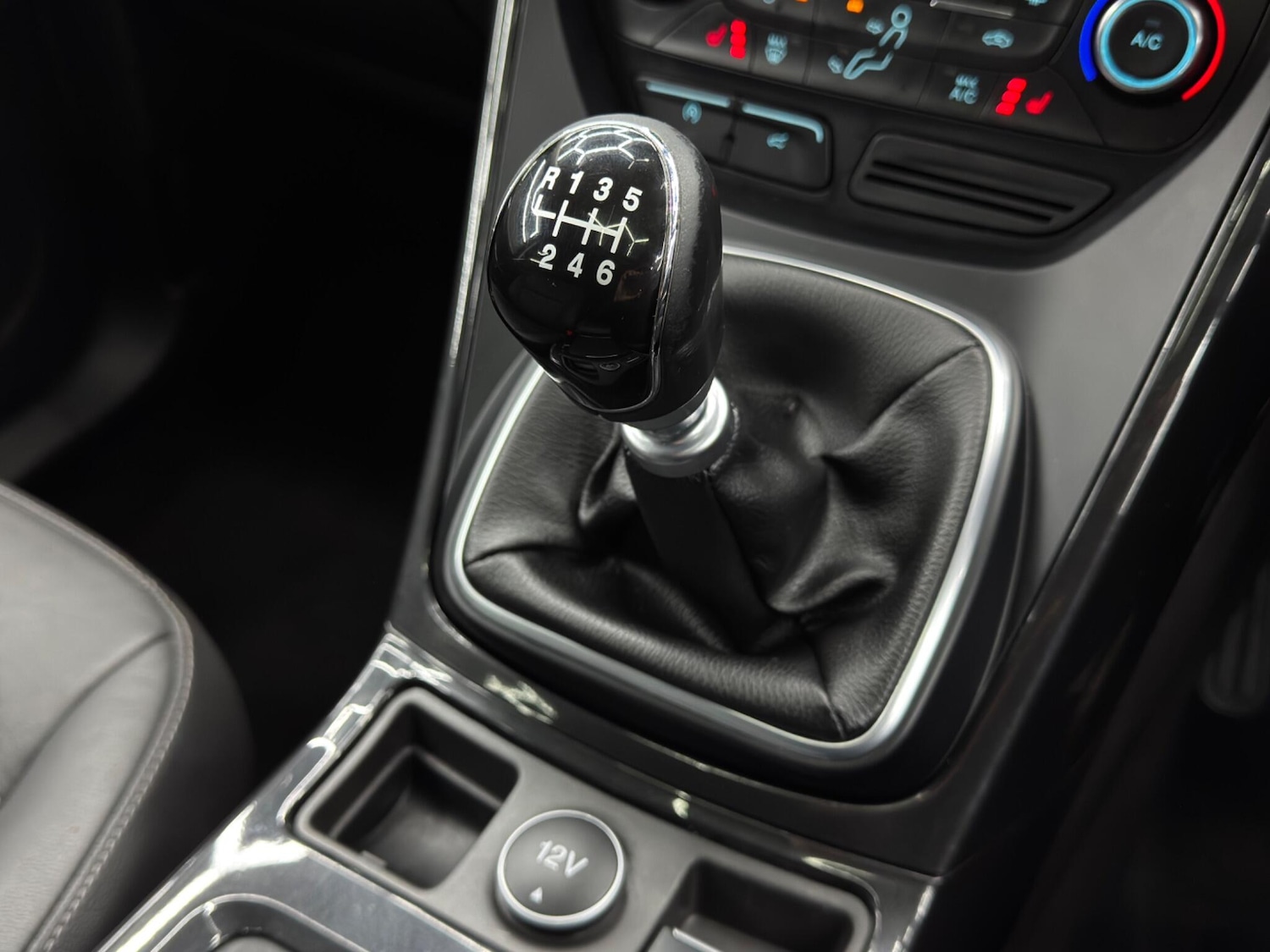 Used Ford Kuga 2018 for sale - 77130873: Photo 26