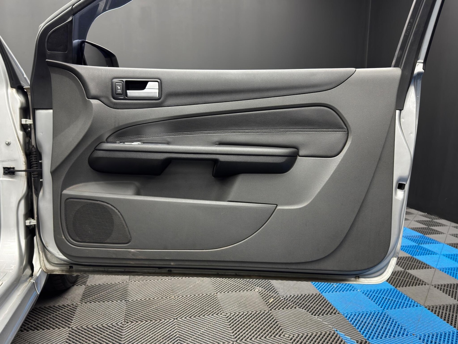 Used Ford Focus 2007 for sale - 77925420: Photo 27