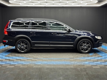 Used Volvo XC70 2016 for sale - 78704904: Photo