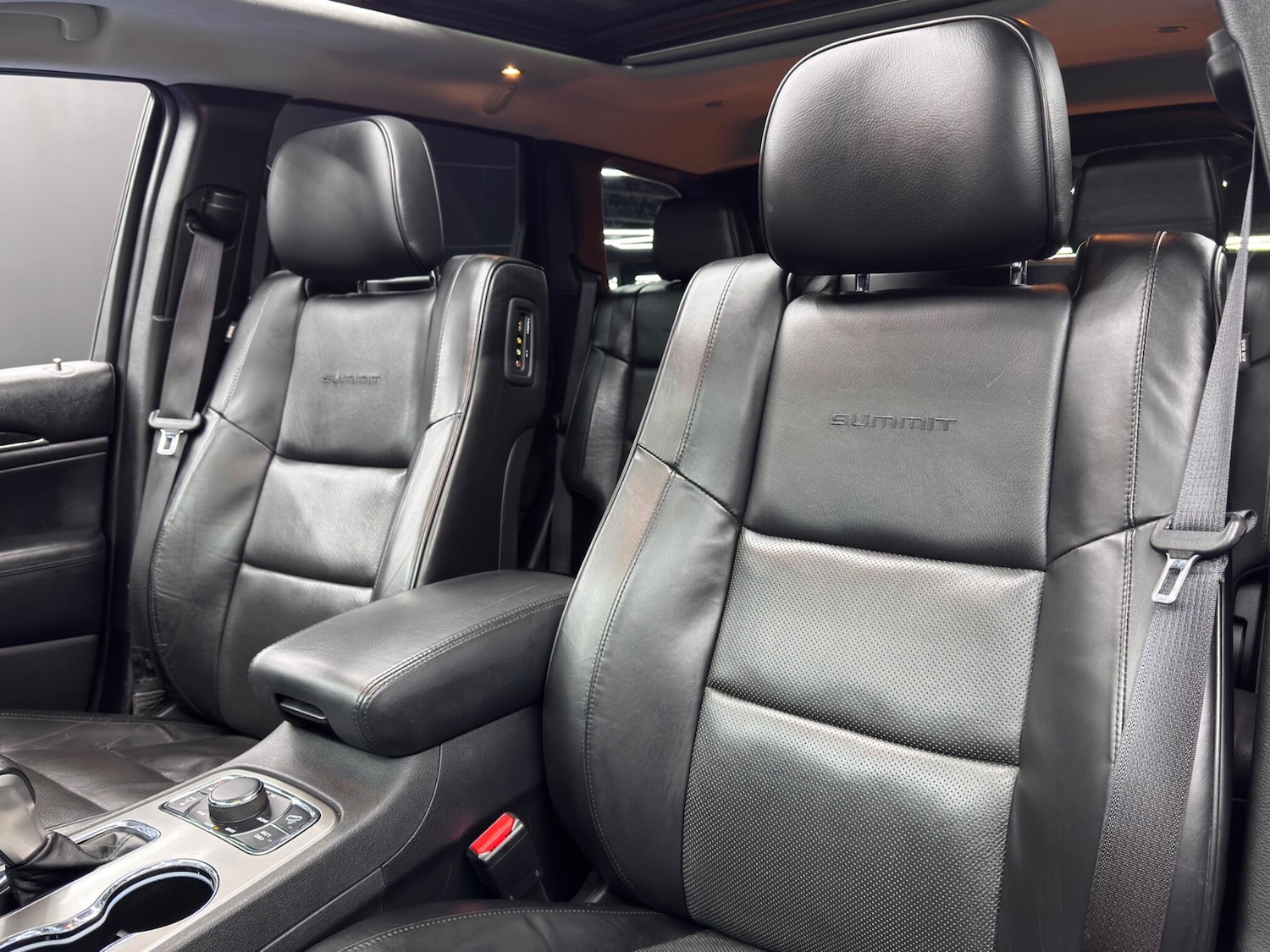 Used Jeep Grand Cherokee 2018 for sale - 76728837: Photo 14