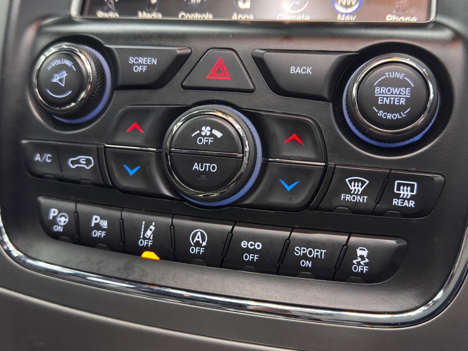 Used Jeep Grand Cherokee 2018 for sale - 76728837: Photo 24