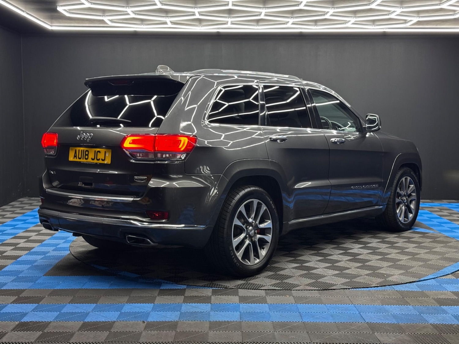 Used Jeep Grand Cherokee 2018 for sale - 76728837: Photo 5