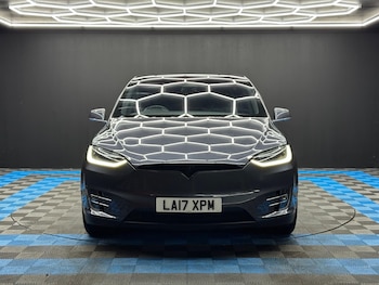 Used Tesla Model X 2017 for sale - 77853220: Photo