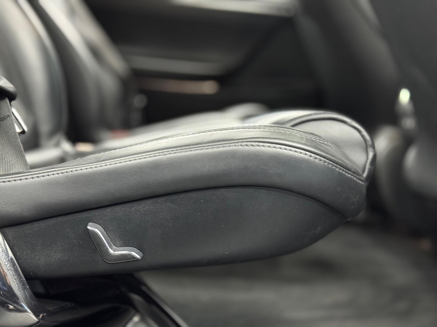 Used Tesla Model X 2017 for sale - 77853220: Photo 48