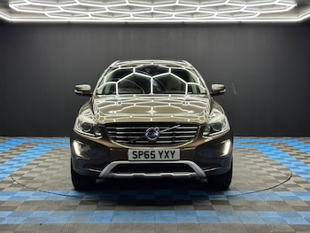 Used Volvo XC60 2015 for sale - 79553875: Photo