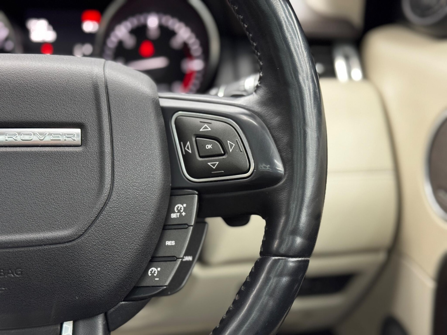 Used Land Rover Range Rover Evoque 2014 for sale - 77143786: Photo 21