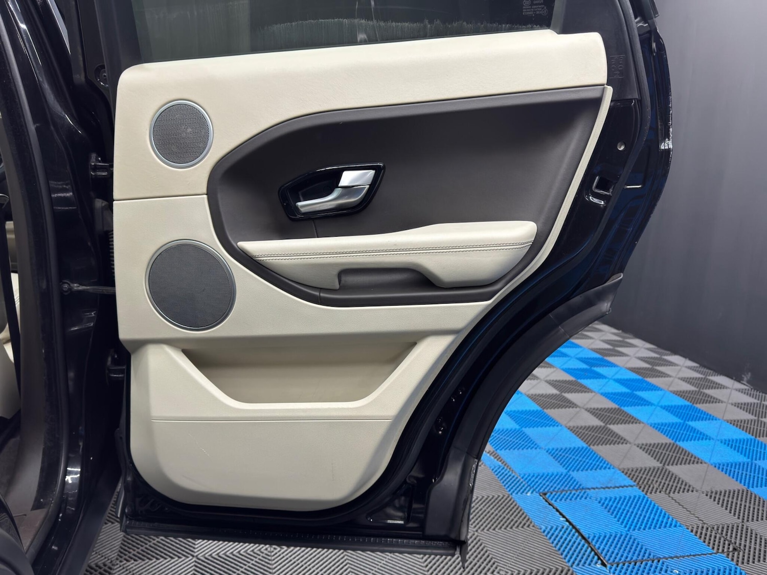 Used Land Rover Range Rover Evoque 2014 for sale - 77143786: Photo 42