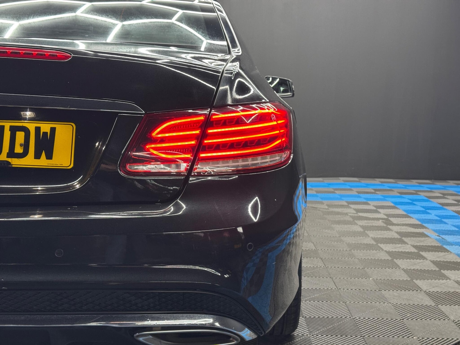 Used Mercedes-Benz E Class for sale - 77549660: Photo 39