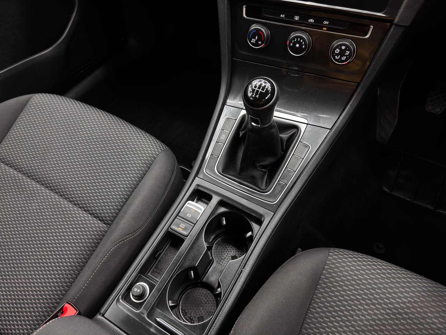 Used Volkswagen Golf 2020 for sale - 76456717: Photo 22