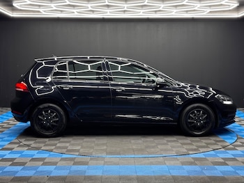 Used Volkswagen Golf 2020 for sale - 76456717: Photo