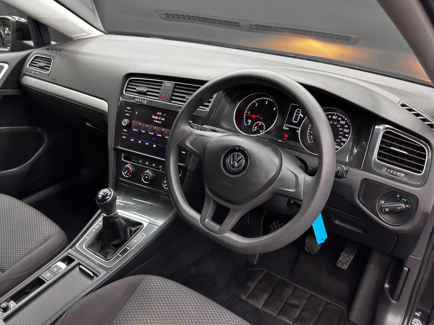 Used Volkswagen Golf 2020 for sale - 76456717: Photo 9