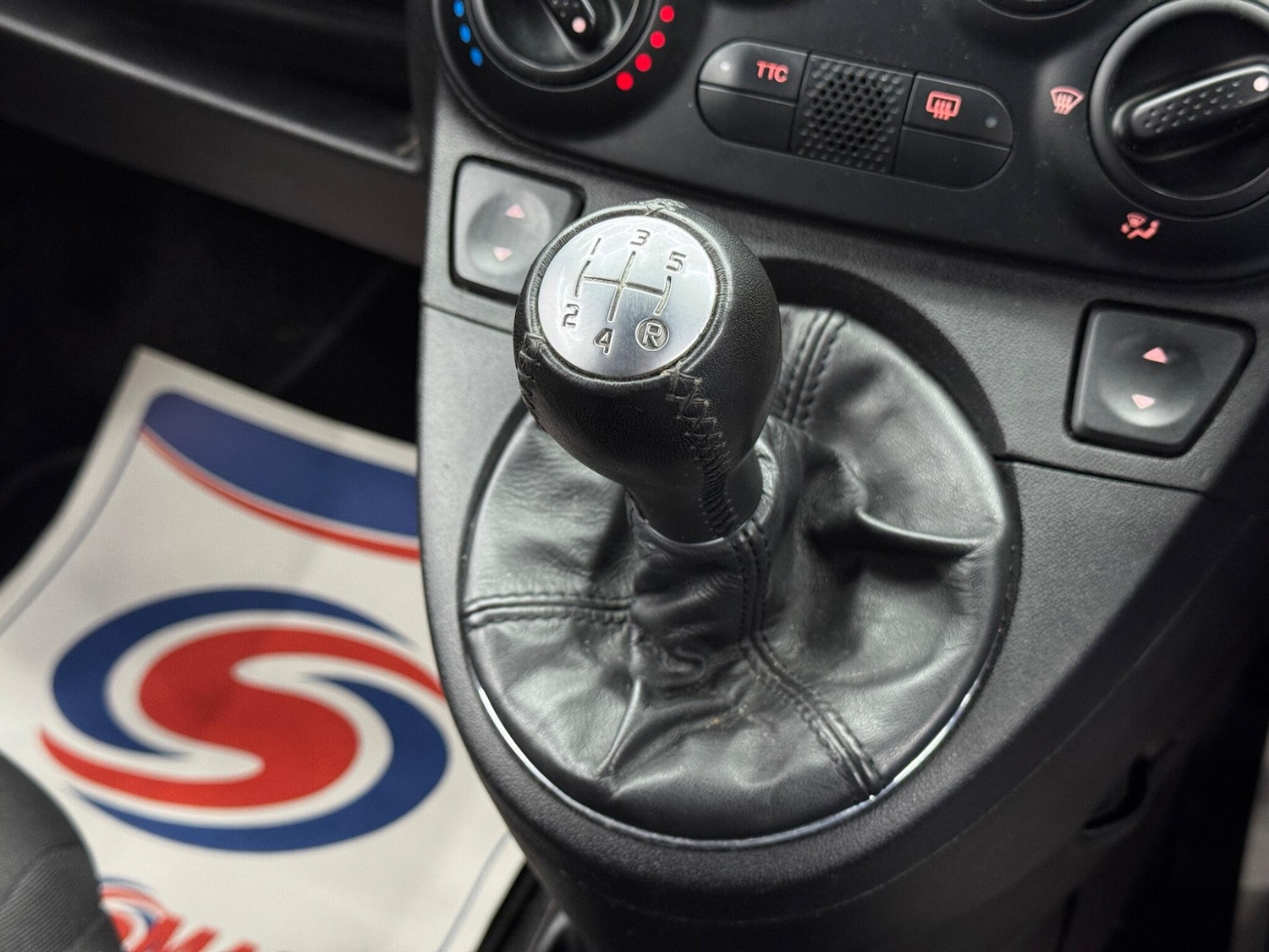 Used Abarth 500 2014 for sale - 77359035: Photo 23